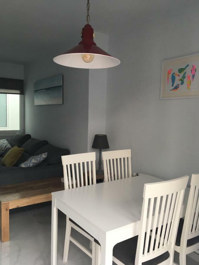 L' Escala 2 Bedroom Apartment In The Old Town, Close To The Beach מראה חיצוני תמונה